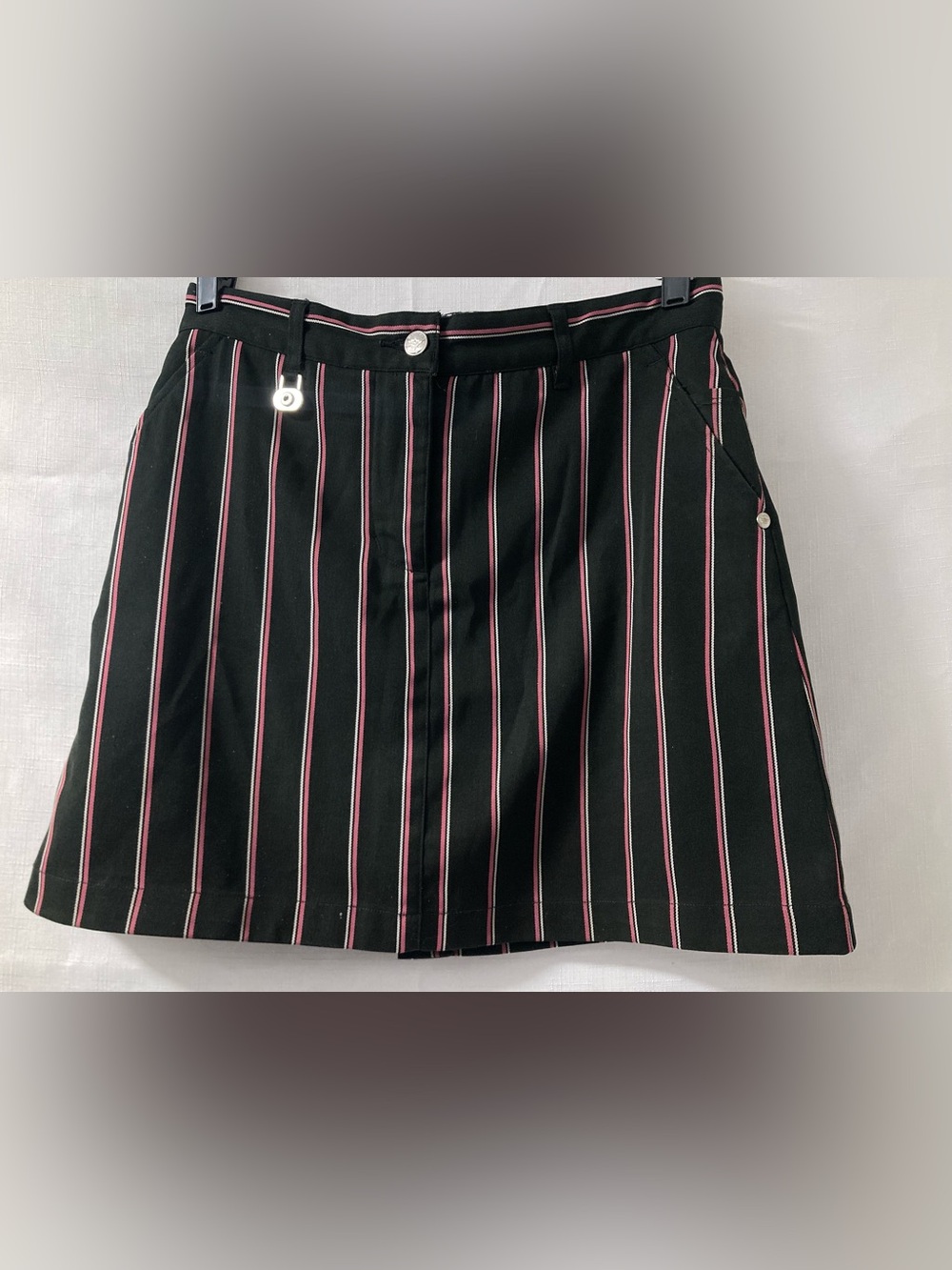 Daily Sports Black Pink Pinstripe Golf Skort Women’s Size 4